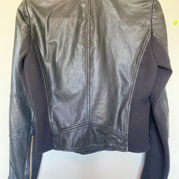 Michael Kors Leather Jacket. Size 6. - Picture 2 of 8